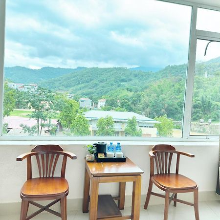 Quy Anh Hotel Bao Lac Town Eksteriør bilde