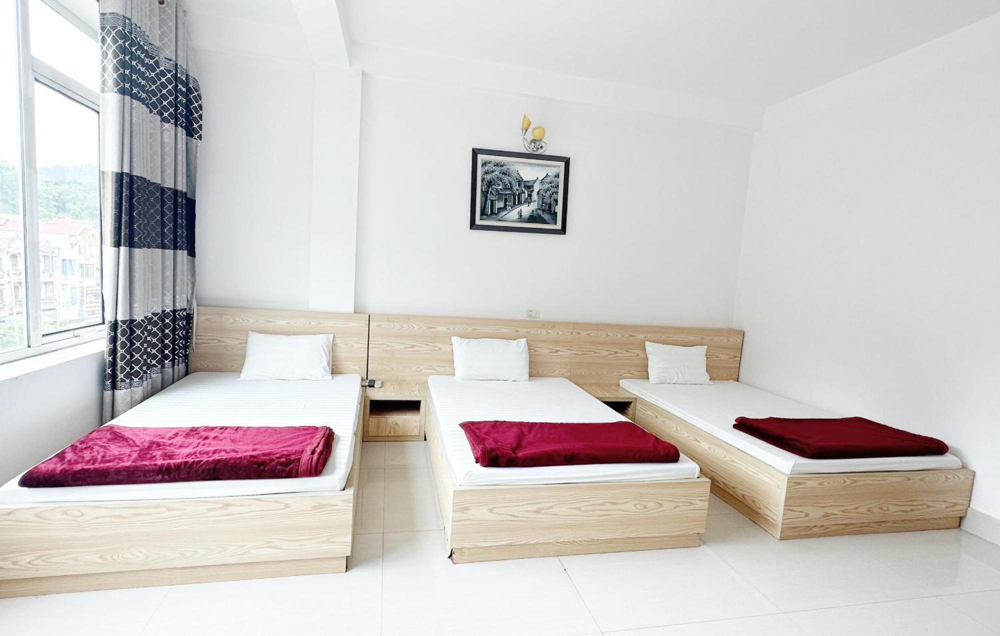 Quy Anh Hotel Bao Lac Town Eksteriør bilde
